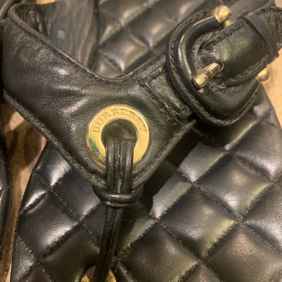 Burberry Black Quilted Sandals / Thong - Picture 2 of 11